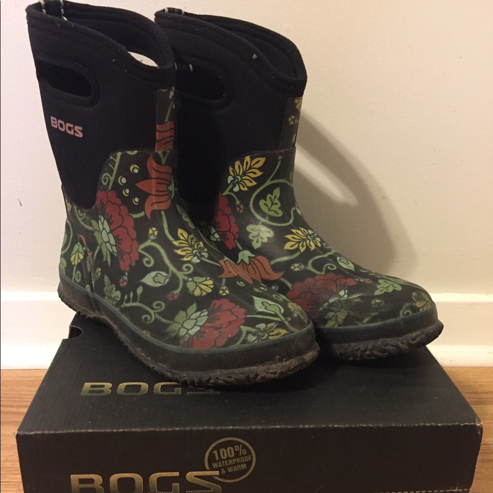 Bogs: waterproof boots
